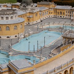 Mini-Europe - Ungarn -  Széchenyi-Bad im Varosliget-Park in Budapest     © Joost Braune, April 2014